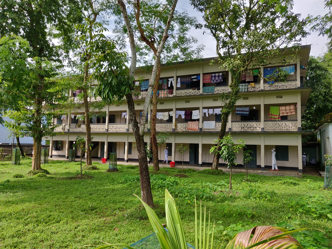 লতিফিয়া এতিম খানা ফুলতলী ছাহেব বাড়ি