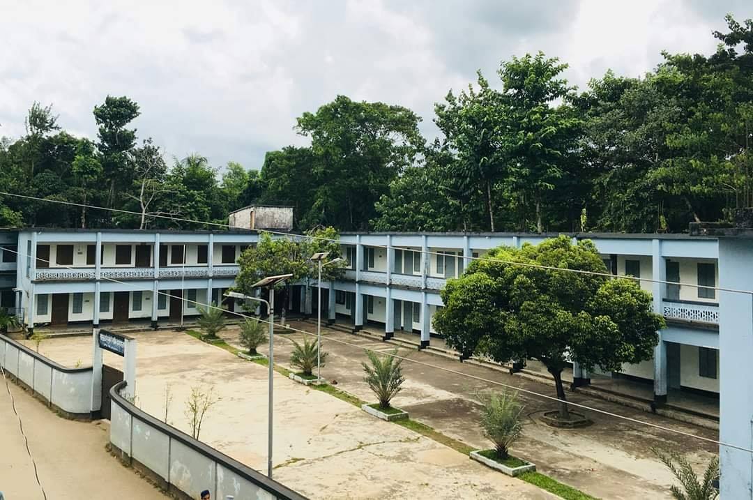 বাদেদেওরাইল ফুলতলী কামিল (এম.এ) মাদ্রাসা